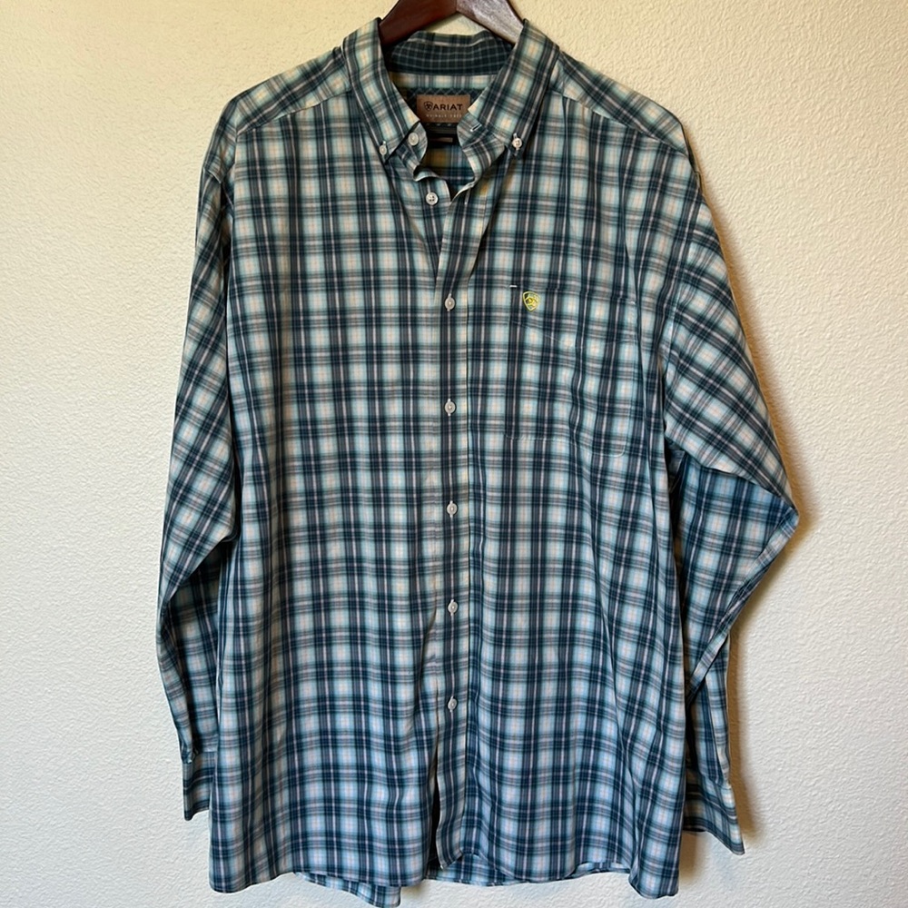 Ariat Long Sleeve Button Front Plaid Shirt XL